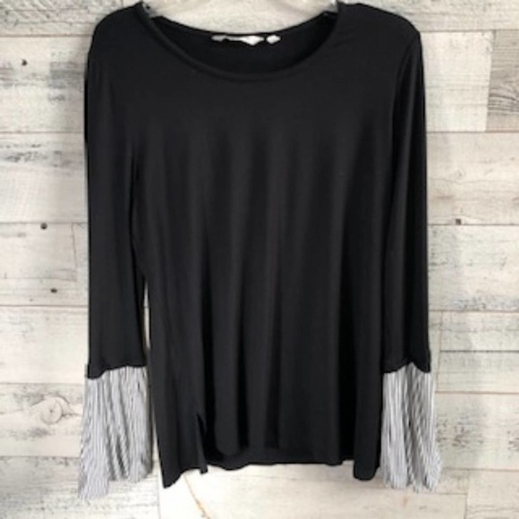 Soft Surroundings Chantal Bell Sleeve Blouse in Medium - Picture 2 of 7